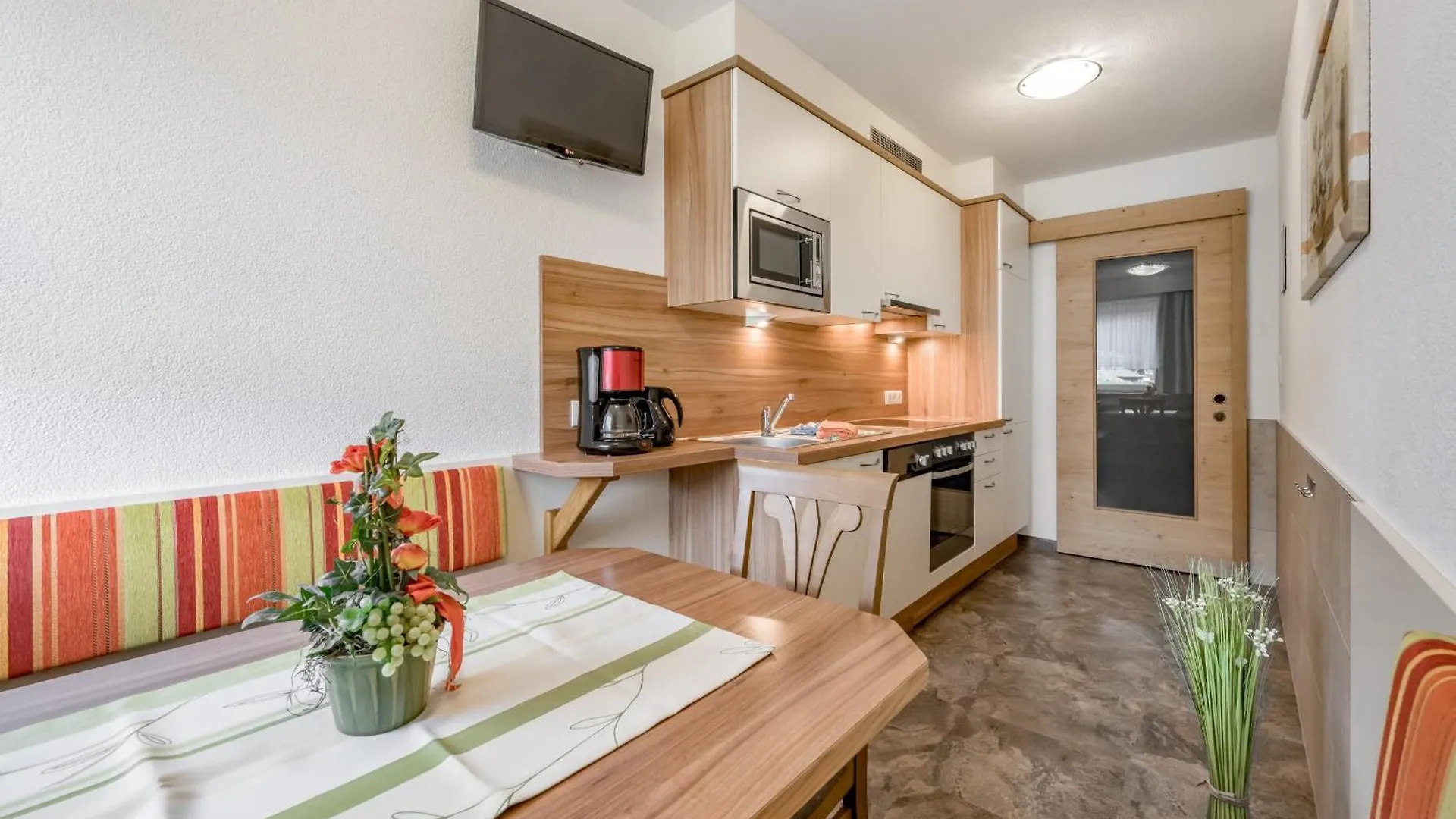 **** Guest house Apart Wiesengrund Solden Austria