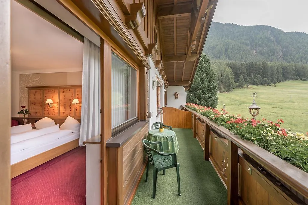 Apart Wiesengrund Solden Guest house